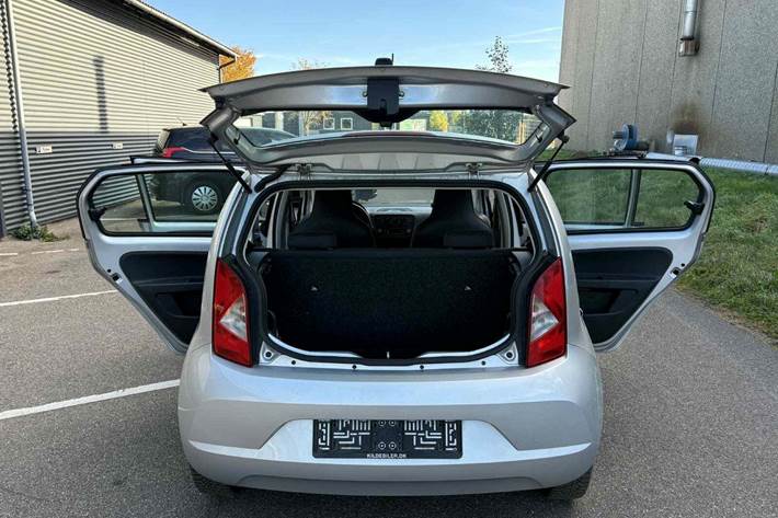 Grå Seat Mii fra 2013