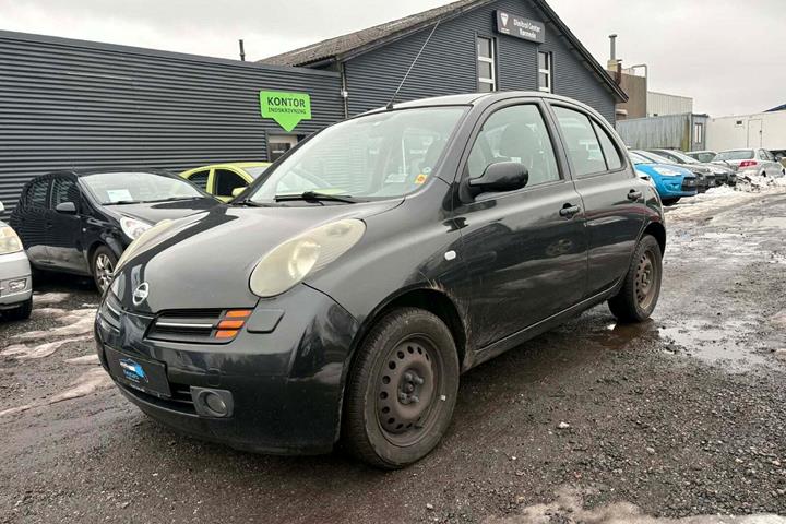 undefined Nissan Micra fra 2005 set udefra