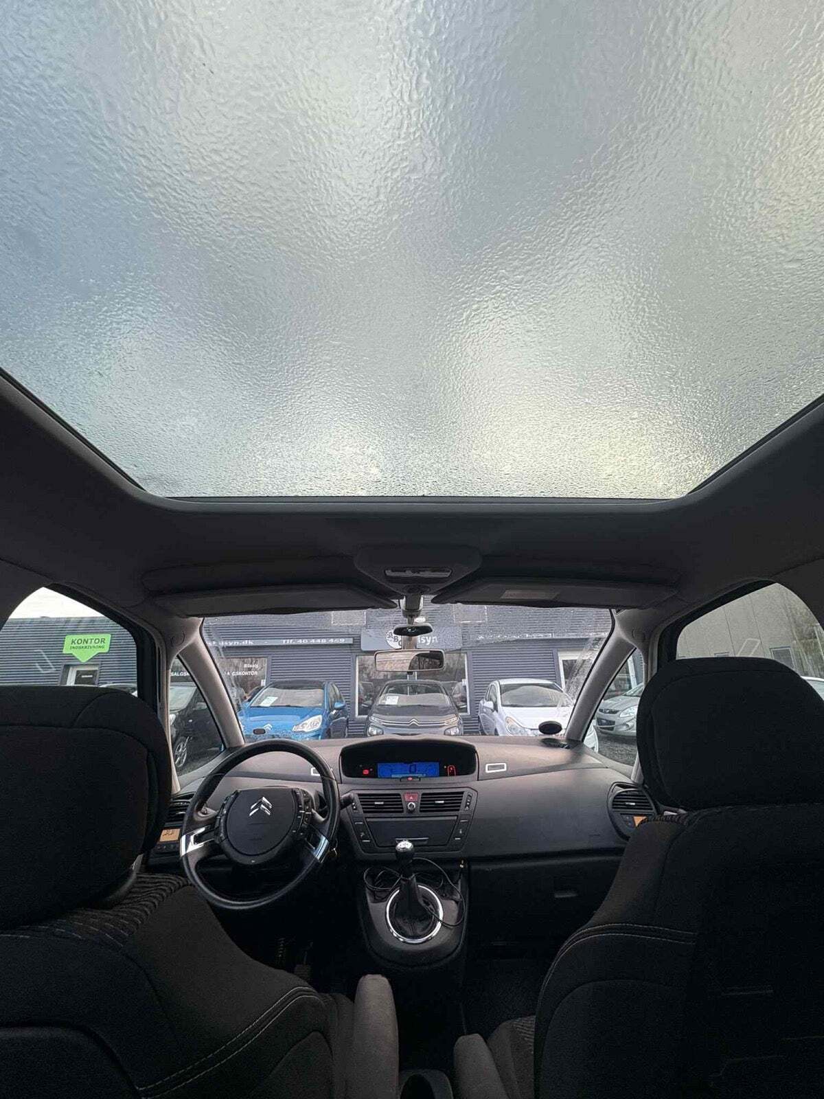 Orange Citroën C4 Picasso fra 2007