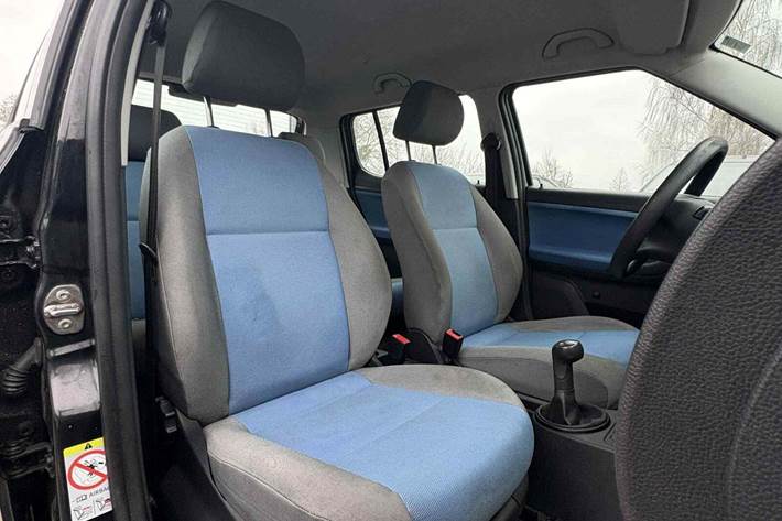 Sort Skoda Fabia fra 2007