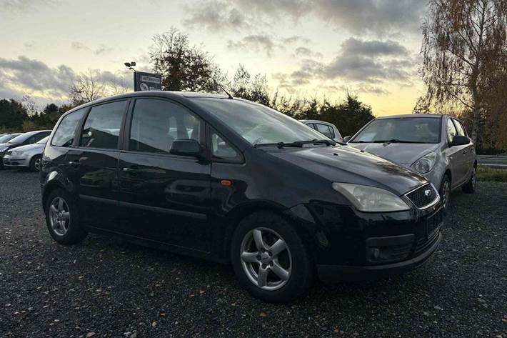 Blå Ford Focus C-MAX fra 2004