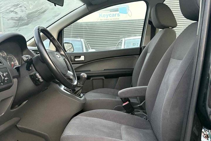 Blå Ford Focus C-MAX fra 2004 set indefra