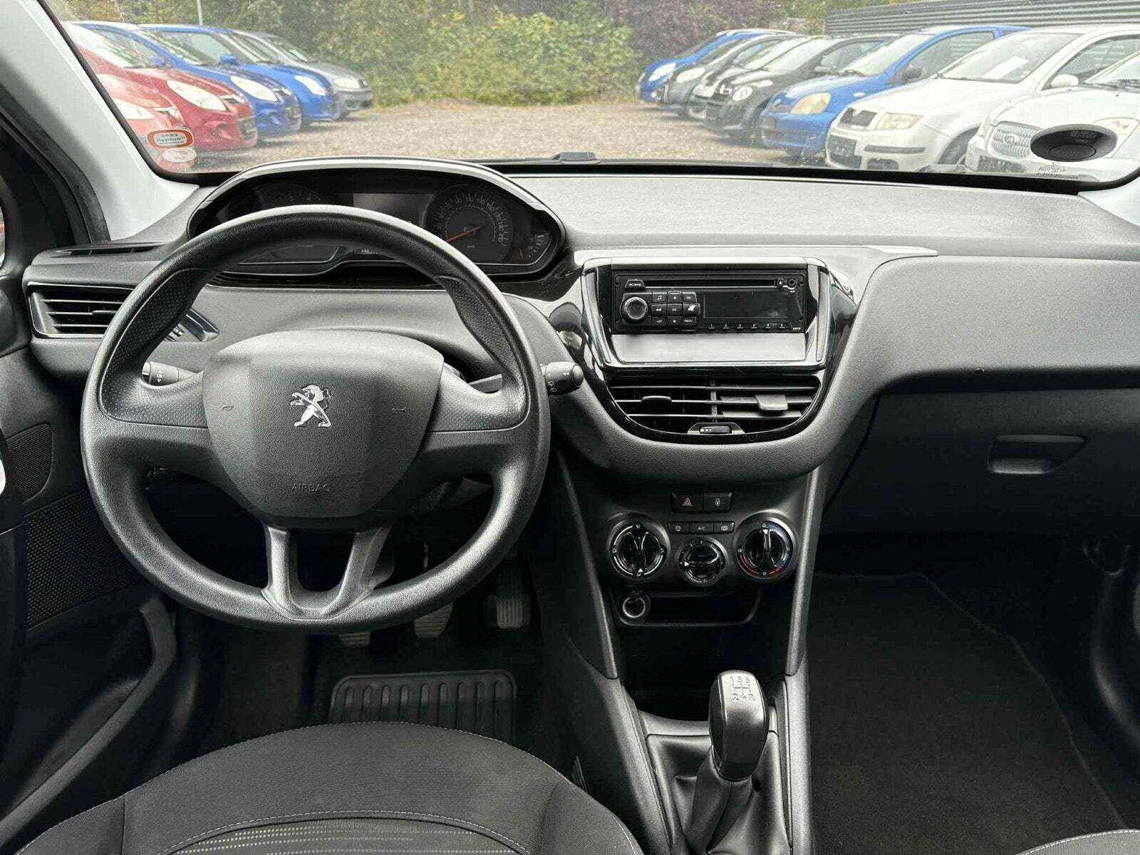 undefined Peugeot 208 fra 2012