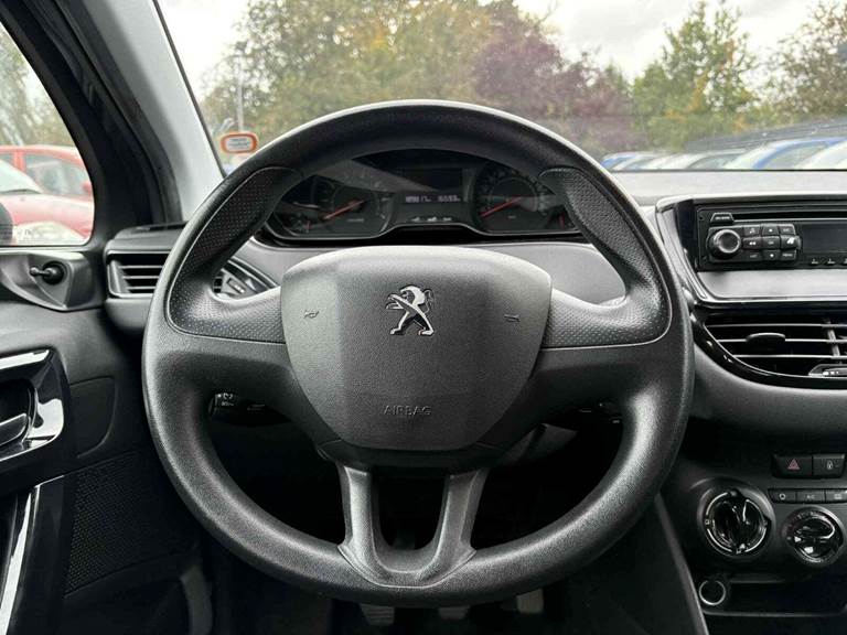 Peugeot 208 1,0 VTi Access