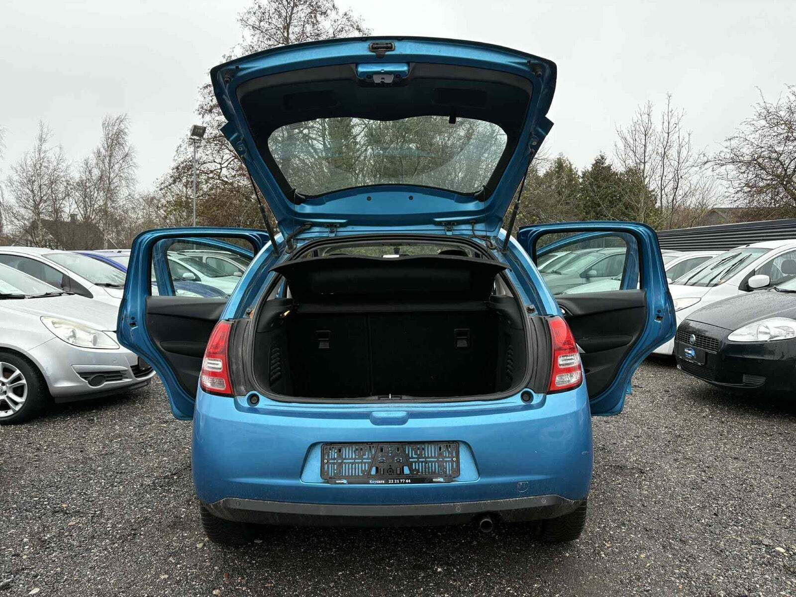 Blå Citroën C3 fra 2010