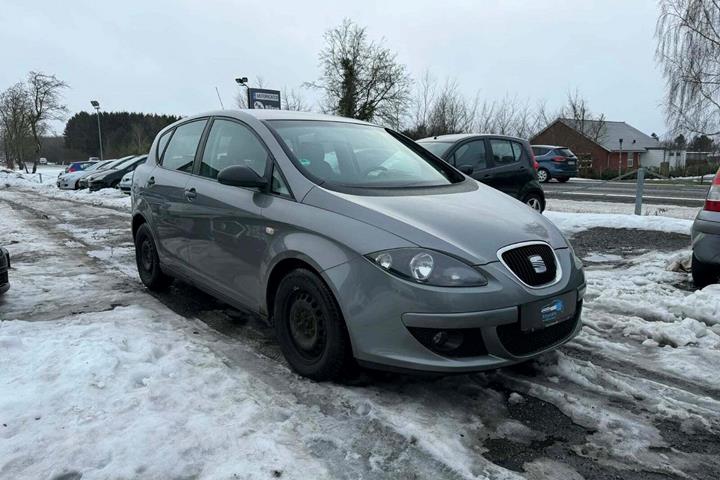 Grå Seat Toledo fra 2007