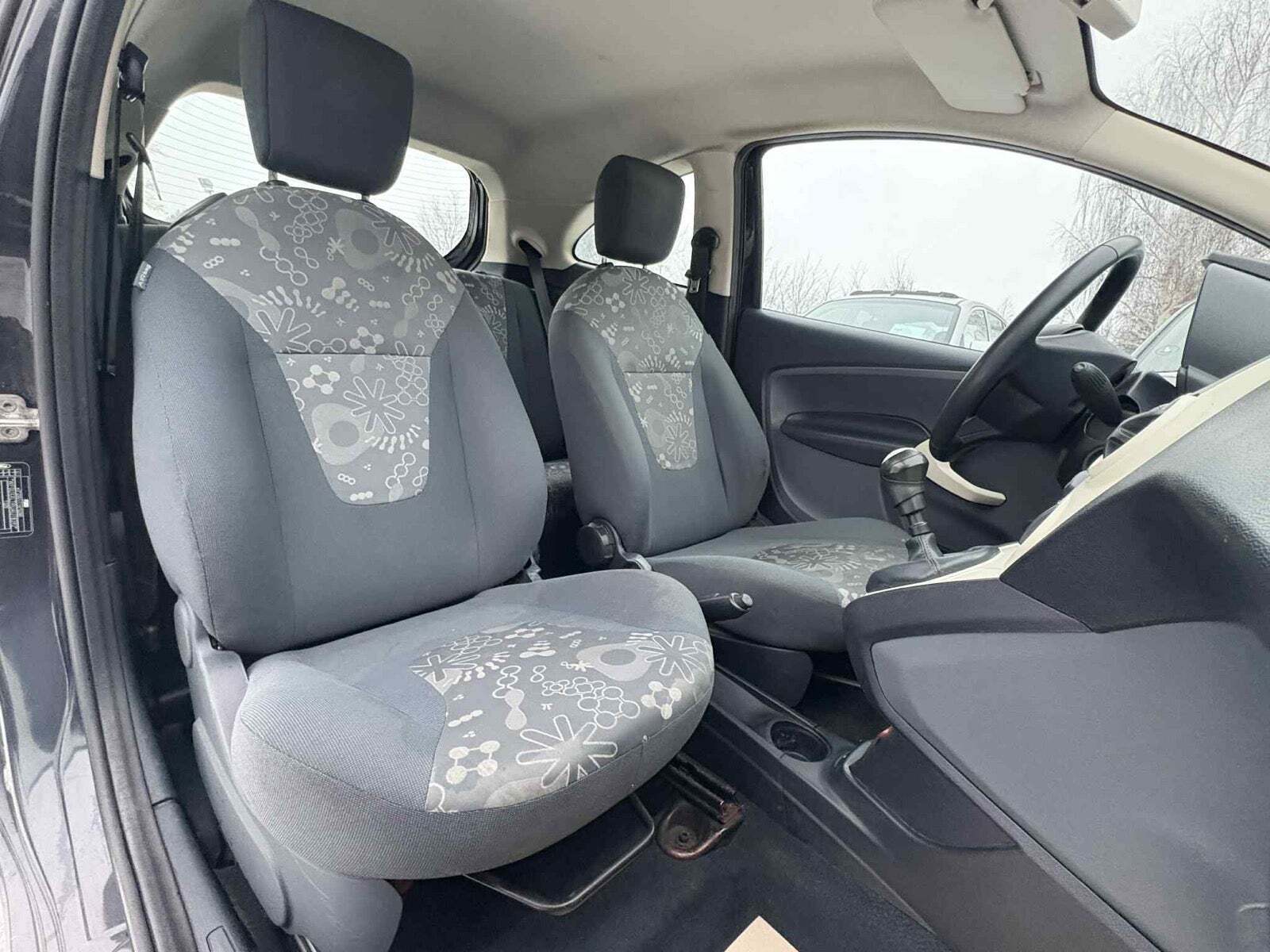 Sort Ford Ka fra 2010