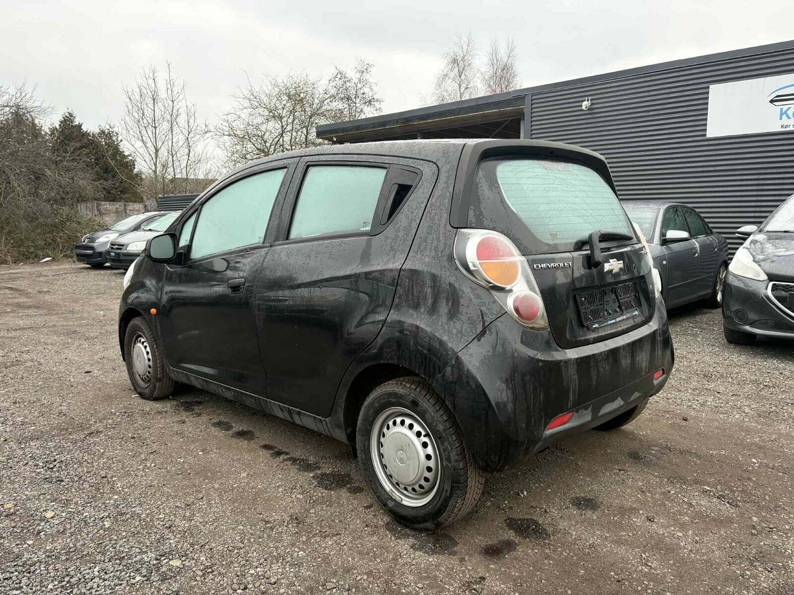 Grå Chevrolet Spark fra 2010
