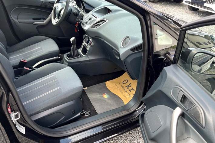 Sort Ford Fiesta fra 2010