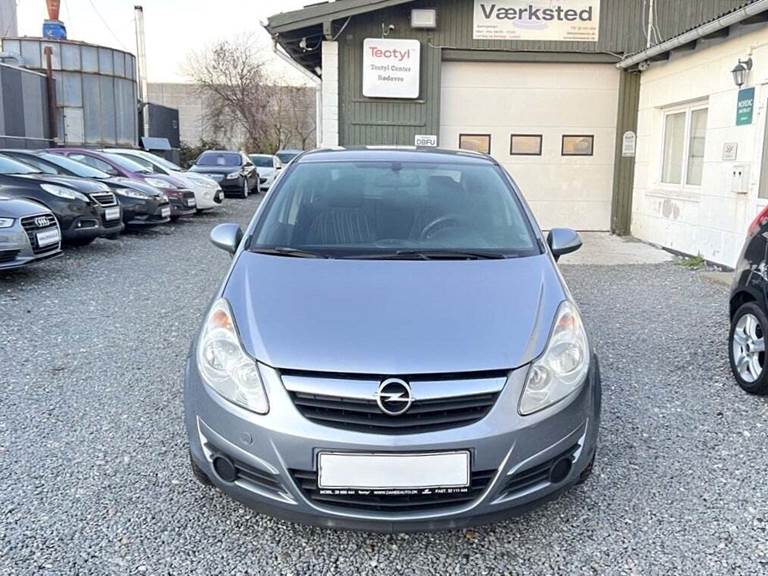 Opel Corsa 1,0 12V Edition