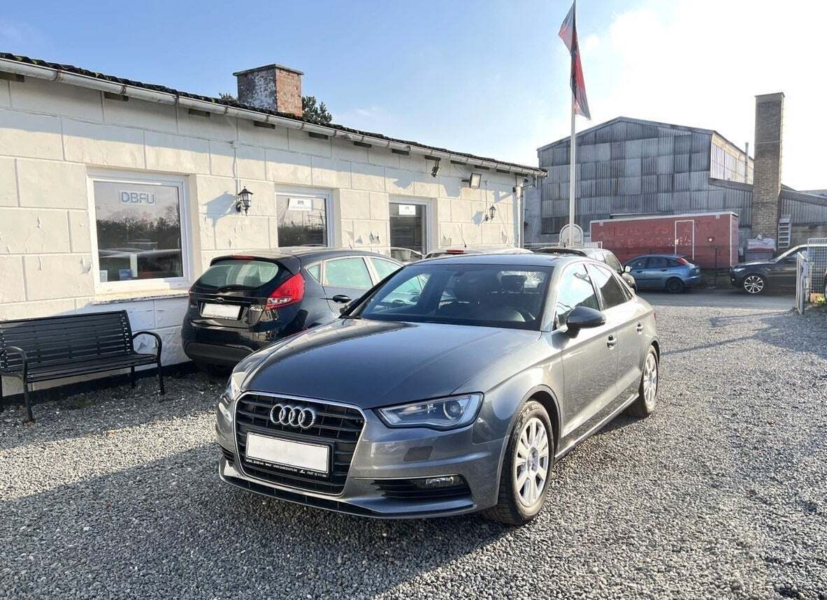 Audi A3 2,0 TDi 150 Ambiente S-tr.