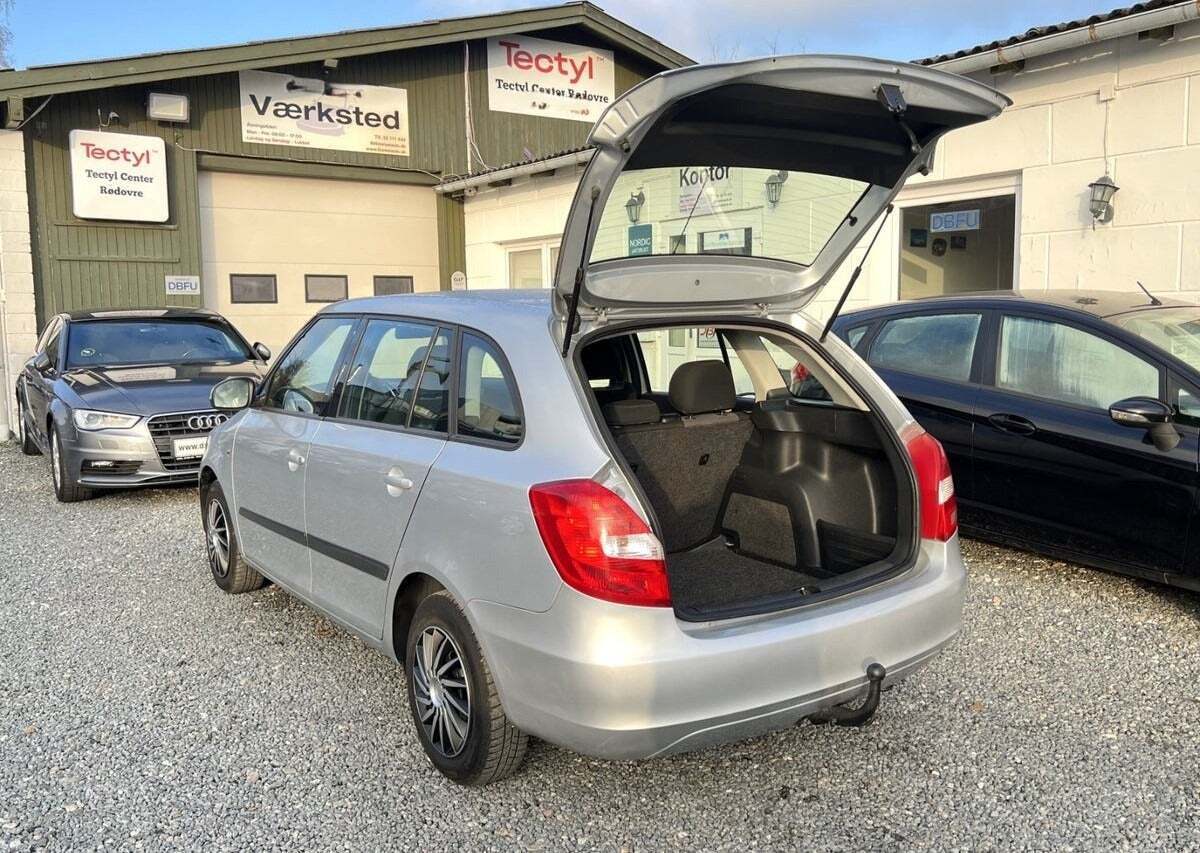 Skoda Fabia 1,4 16V Ambiente Combi