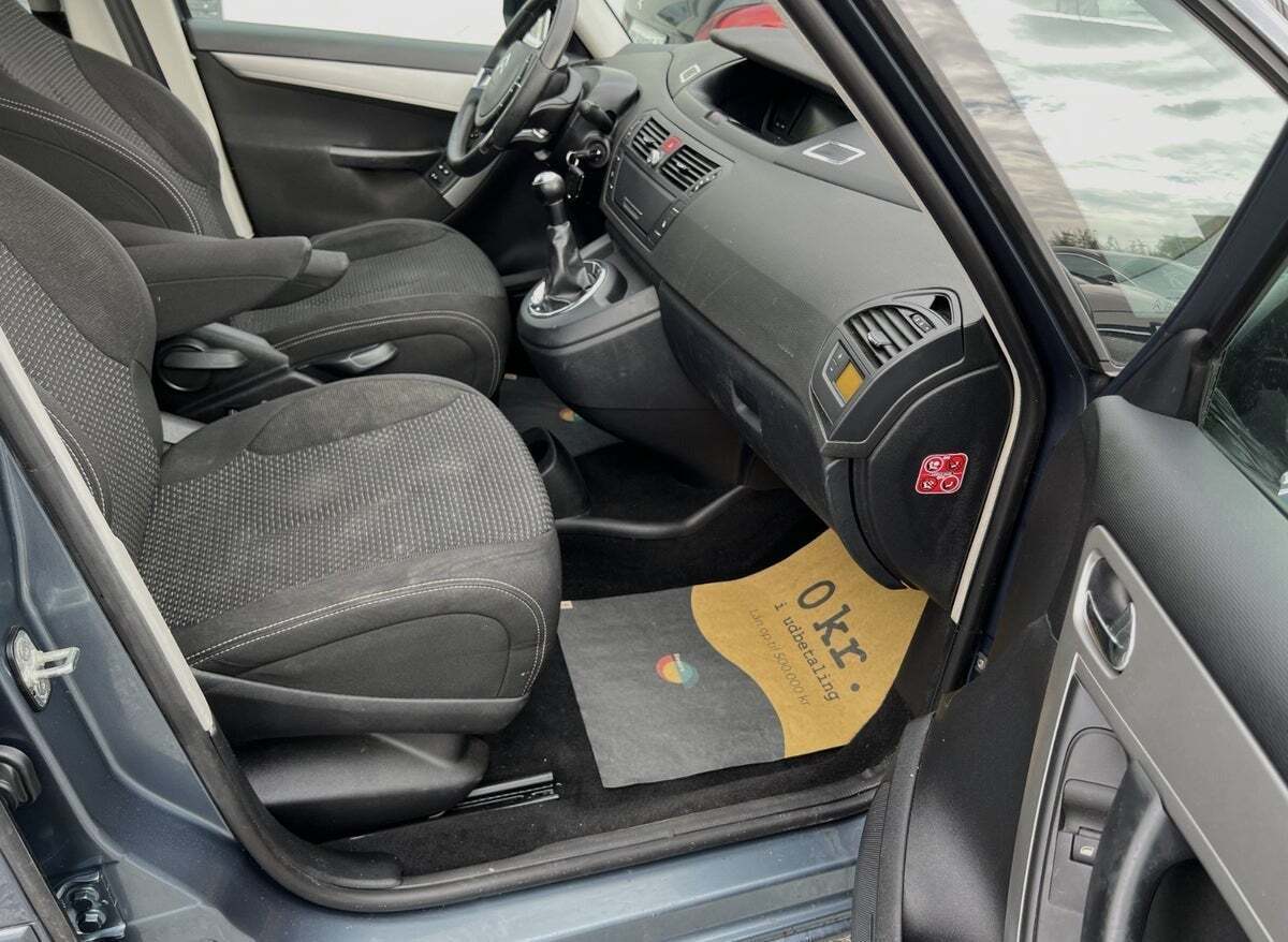 Grå Citroën C4 Picasso fra 2010