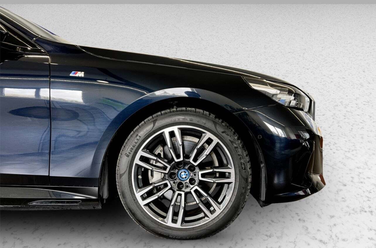 BMW i5 eDrive40 M-Sport