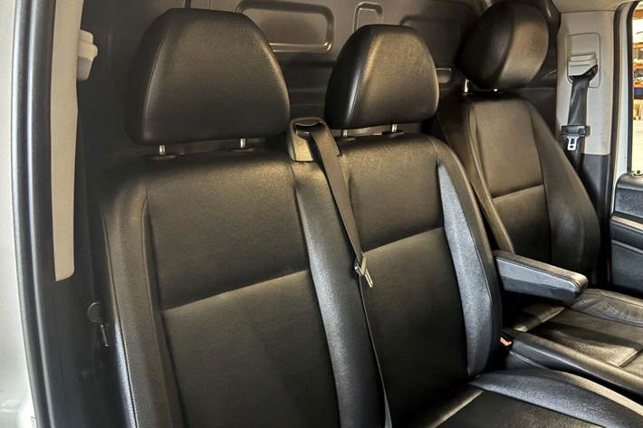 Hvid Mercedes Vito 119 fra 2020