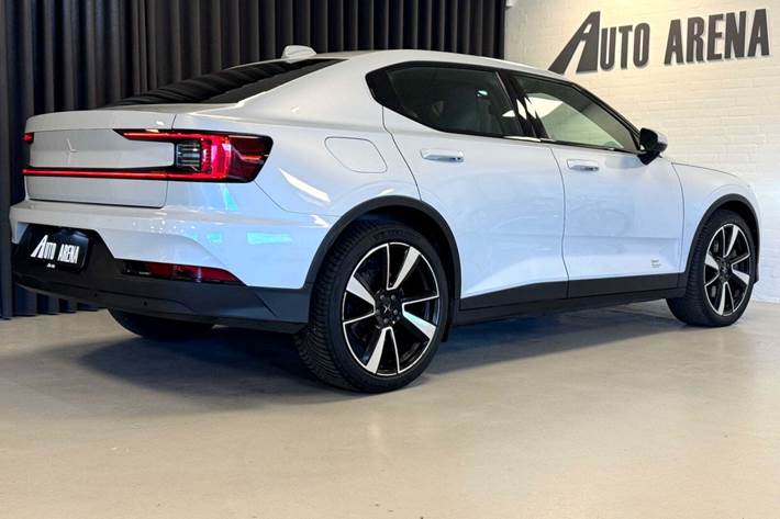 Grå Polestar 2 fra 2023