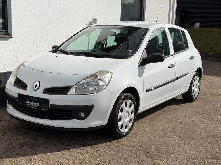 Renault Clio II 1,5 dCi 65 Basic
