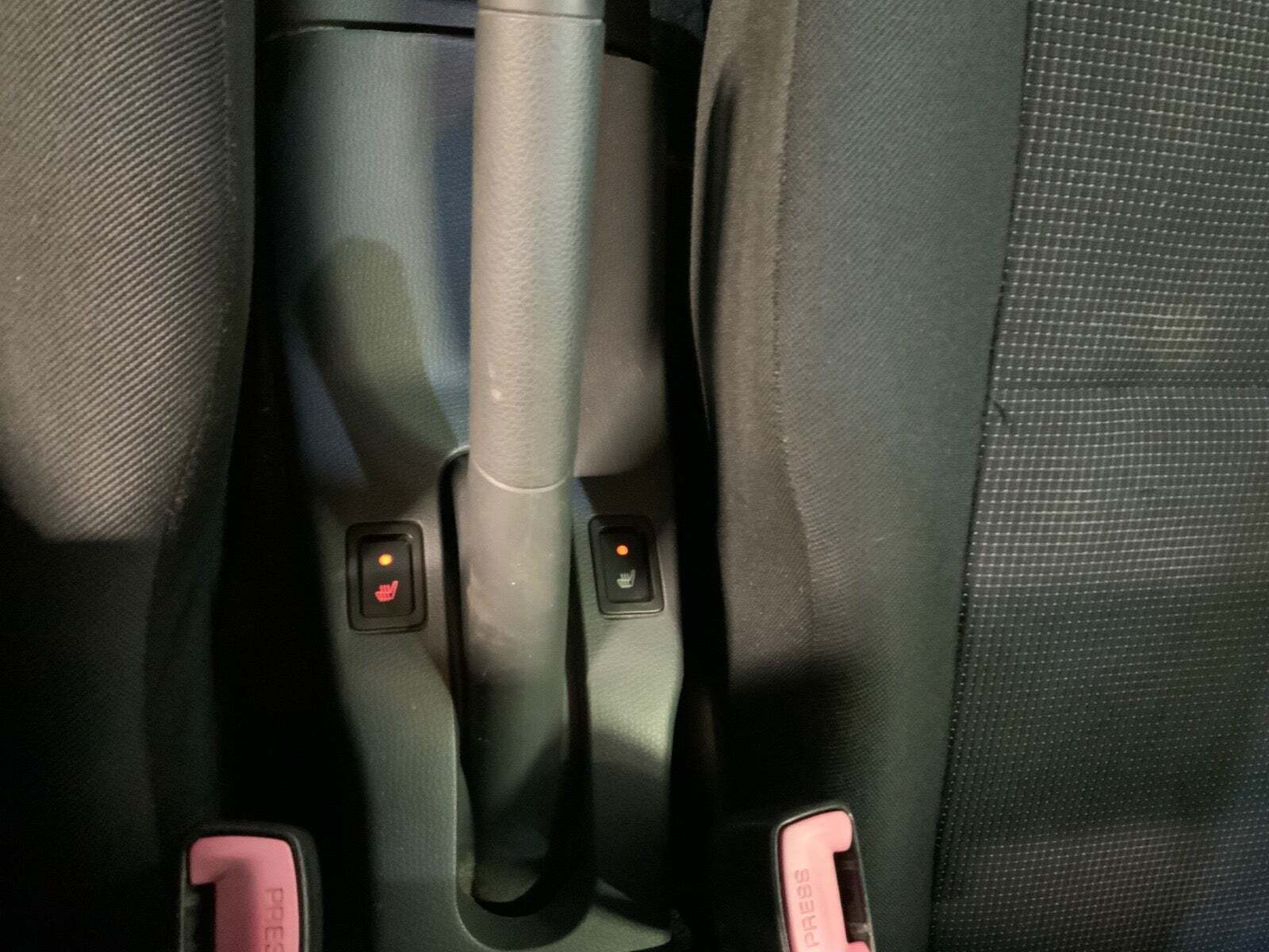 Grå Suzuki Swift fra 2007