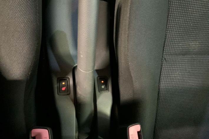 Grå Suzuki Swift fra 2007