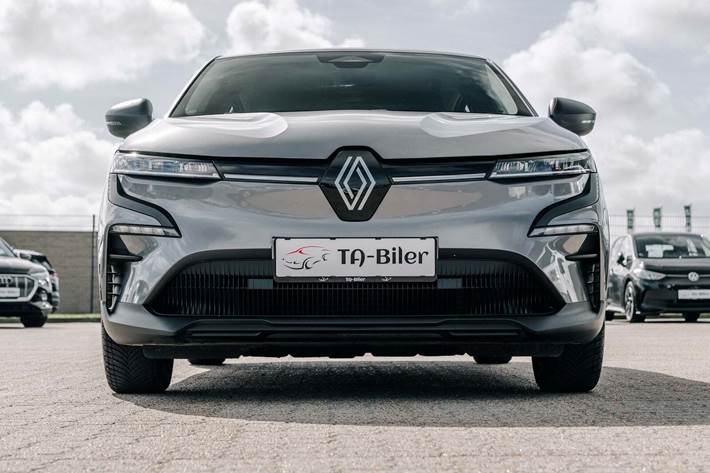 Grå Renault Megane E-Tech fra 2024