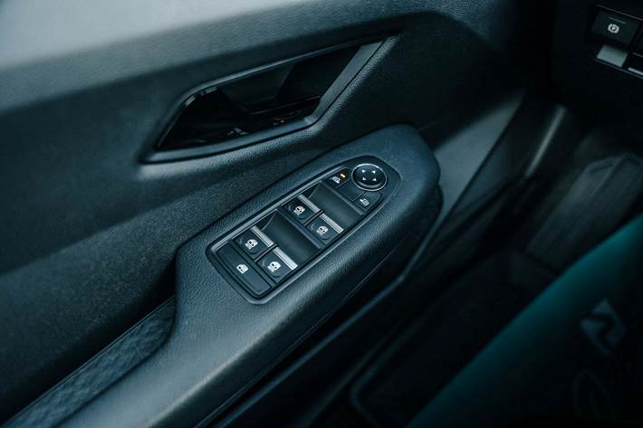 Grå Renault Megane E-Tech fra 2024