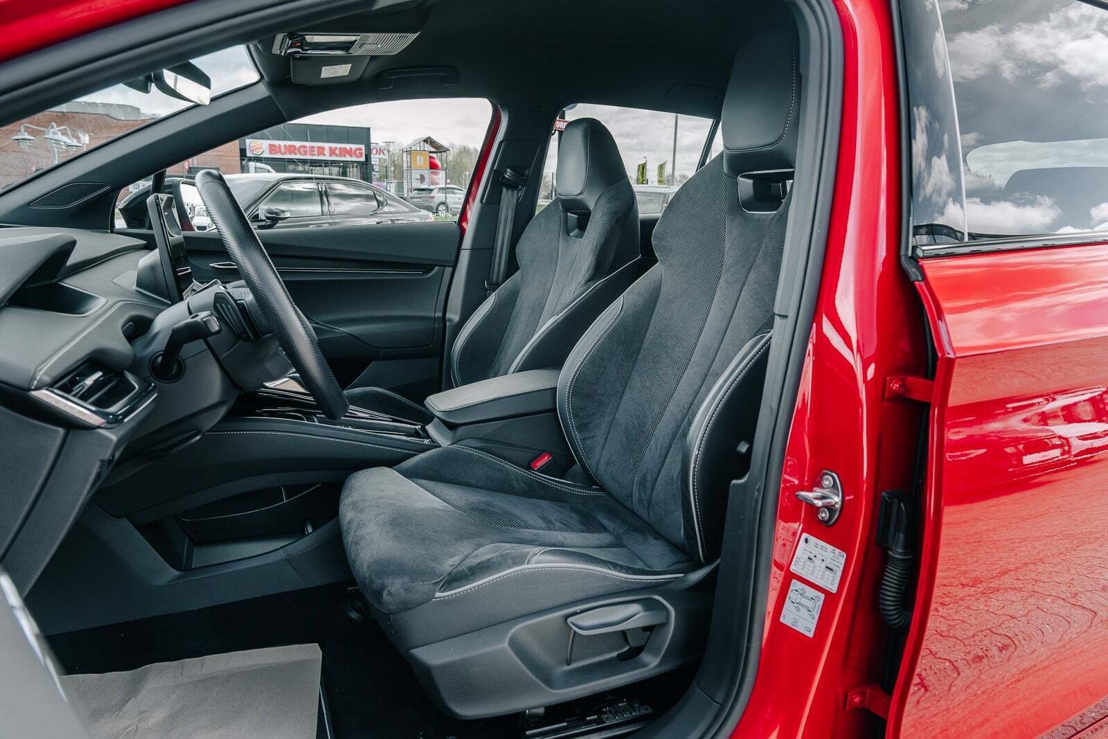 Skoda Enyaq 60 iV Sportline