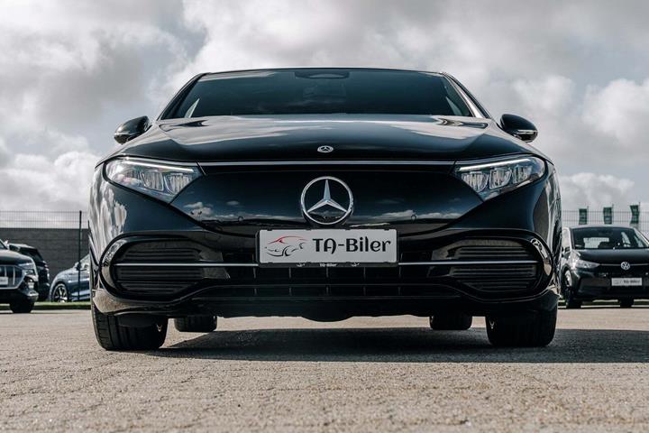Sort Mercedes EQS450+ fra 2023