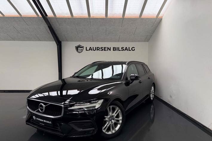 Sort Volvo V60 fra 2019