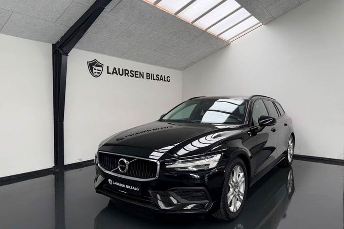 Sort Volvo V60 fra 2019