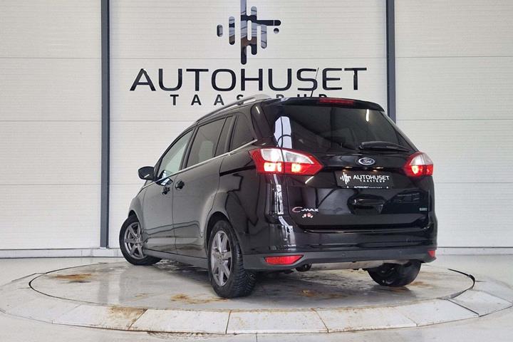 Sort Ford Grand C-Max fra 2017