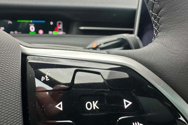 Grå VW ID.7 fra 2025