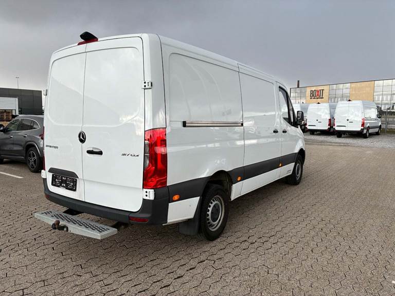 Mercedes Sprinter 317 2,0 CDi A2 Kassevogn aut. RWD
