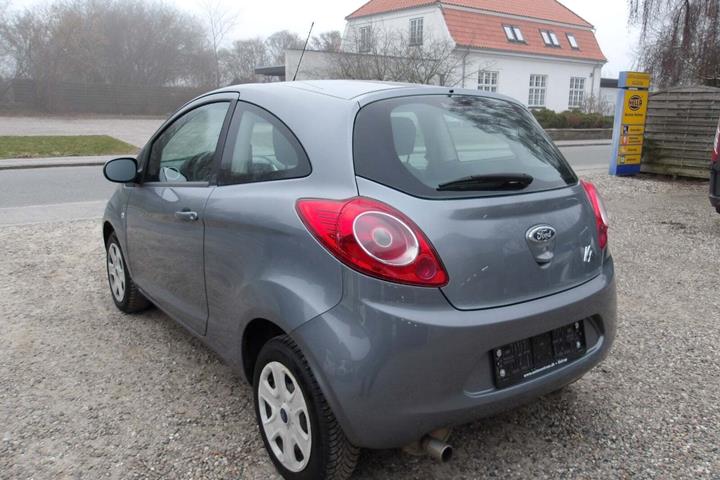 Grå Ford Ka fra 2014