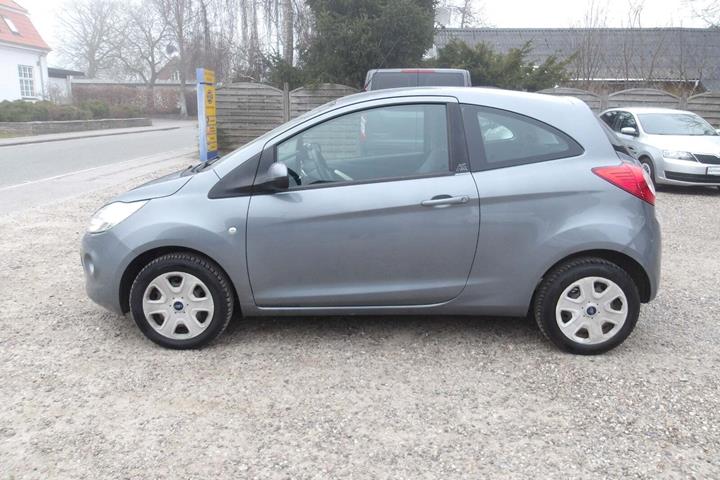 Grå Ford Ka fra 2014
