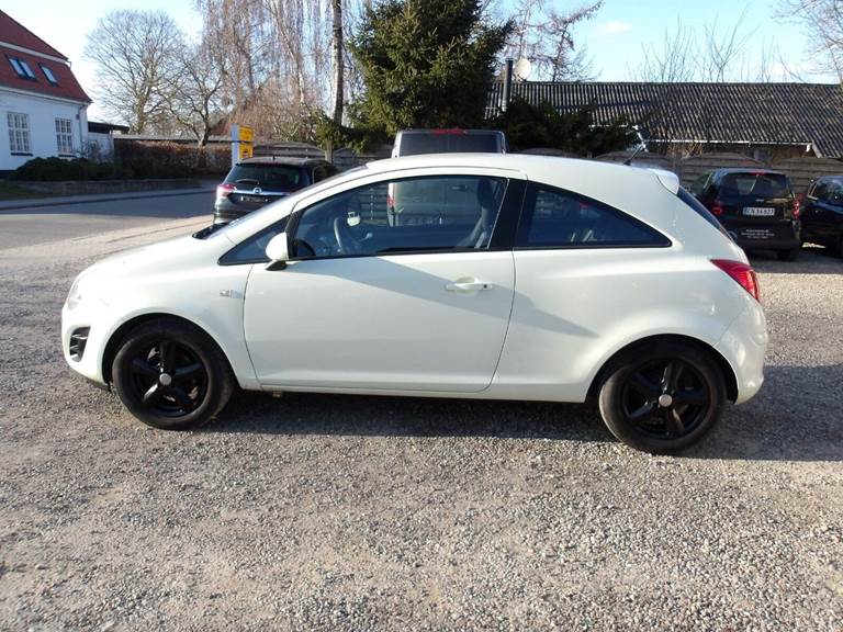 Opel Corsa 1,0 12V Enjoy