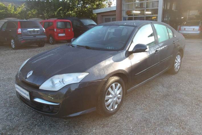 Grå Renault Laguna III fra 2009
