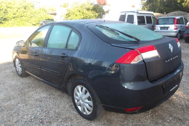 Grå Renault Laguna III fra 2009