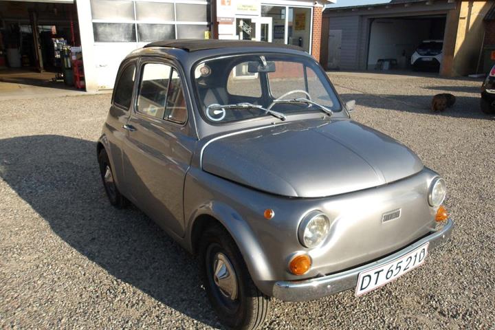 Sølv Fiat 500 fra 1970