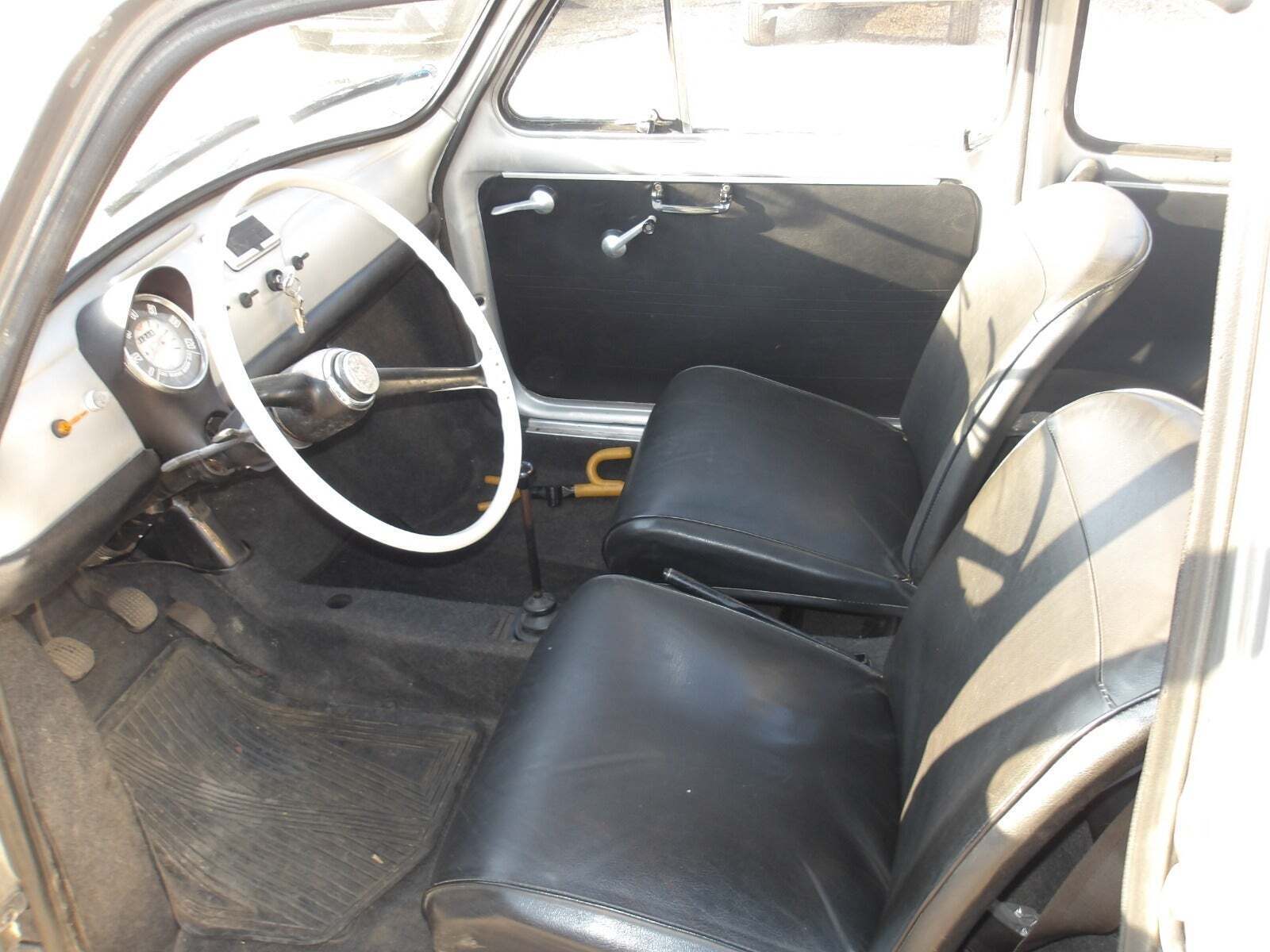 Sølv Fiat 500 fra 1970