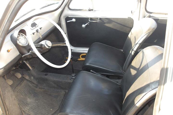 Sølv Fiat 500 fra 1970