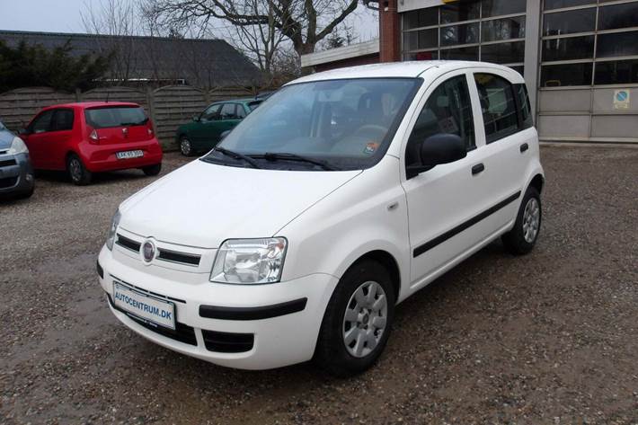 Hvid Fiat Panda fra 2012