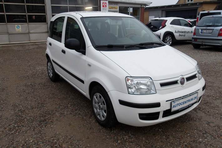 Hvid Fiat Panda fra 2012