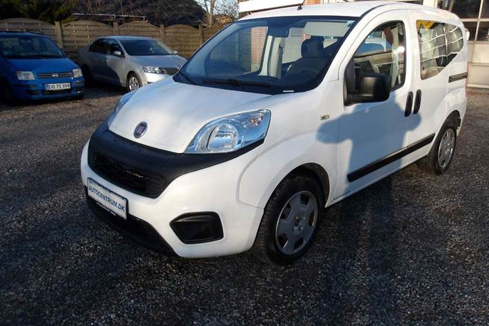 Hvid Fiat Qubo fra 2017