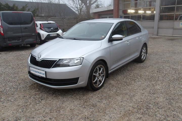 undefined Skoda Rapid fra 2017 set udefra