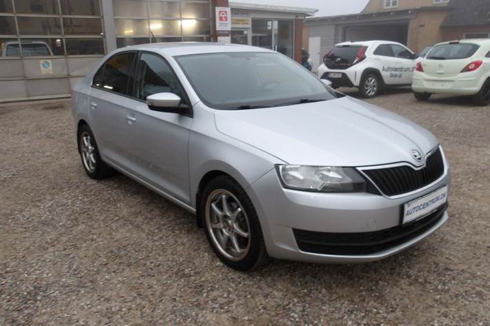 undefined Skoda Rapid fra 2017