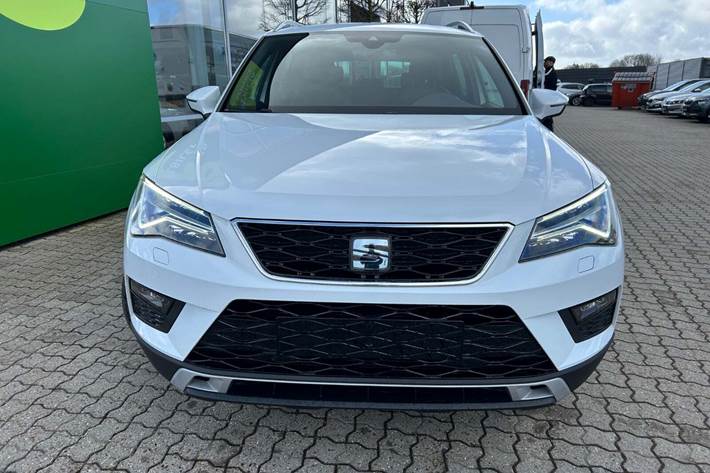 Hvid Seat Ateca fra 2020