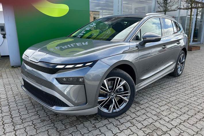 Grå Skoda Enyaq fra 2026