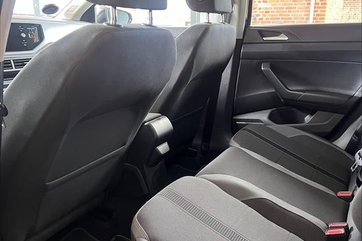 Sort VW Polo fra 2021