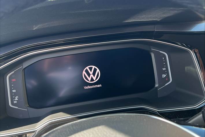 Sort VW Polo fra 2021