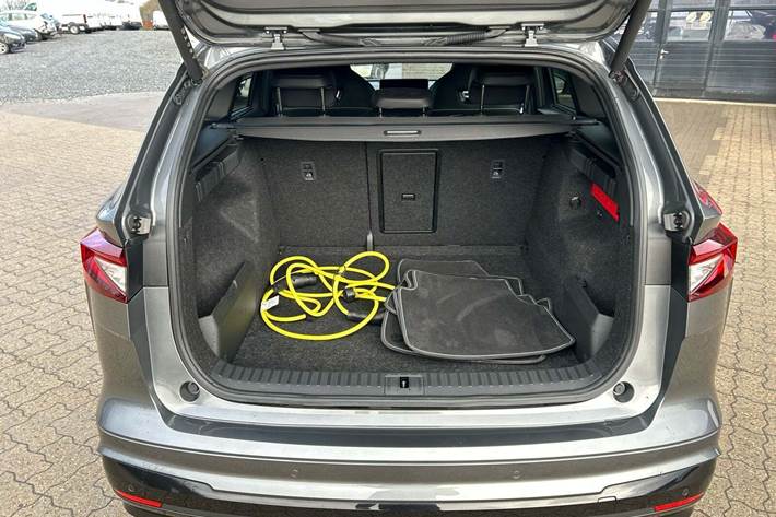 Grå Skoda Enyaq fra 2025